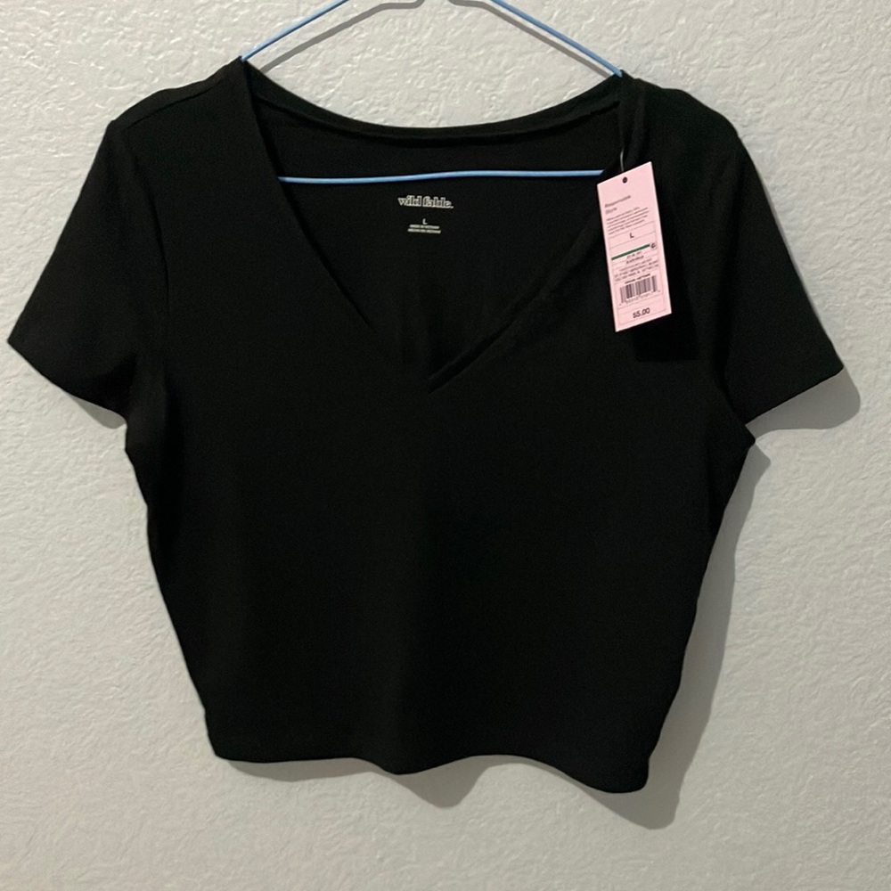 black crop top